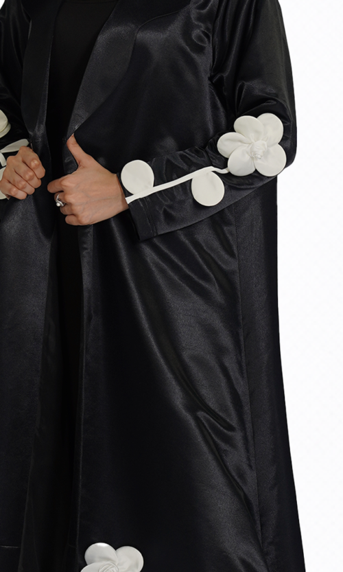 Flora Abaya - Image 4