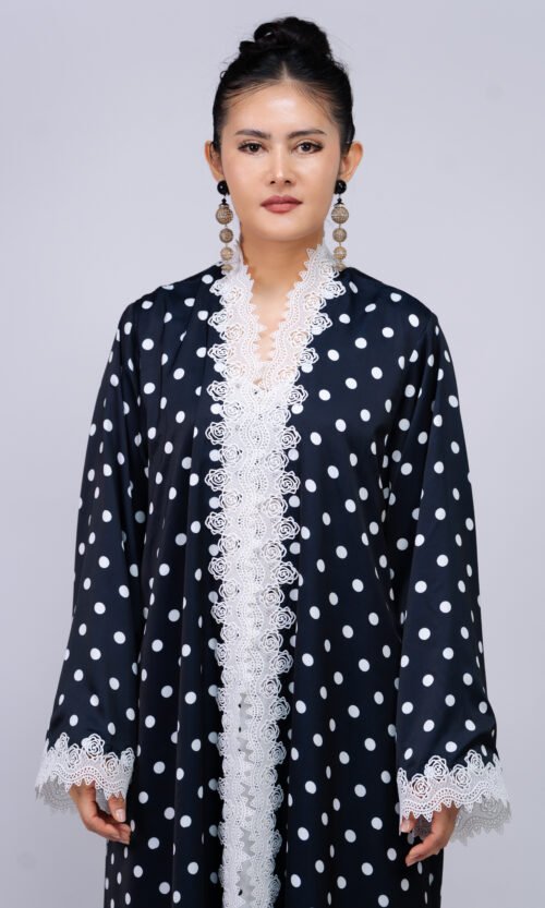 Noir Dot Lace Abaya – MS81 - Image 5